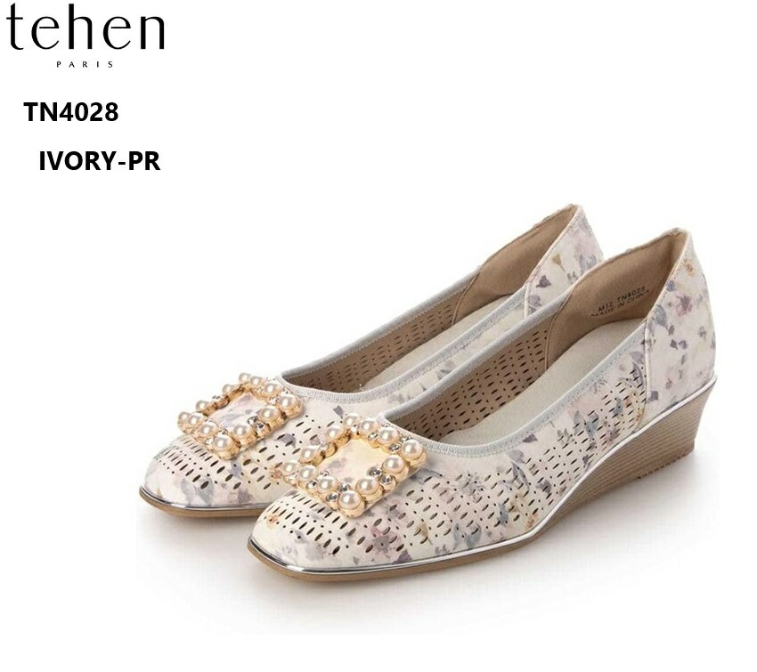 (テーン)tehen TN4028 エレガントパールビジューカジュアルパンプス アッパー ライニング共に柔らかな素材を採用してストレスフリーな履き心地を実現