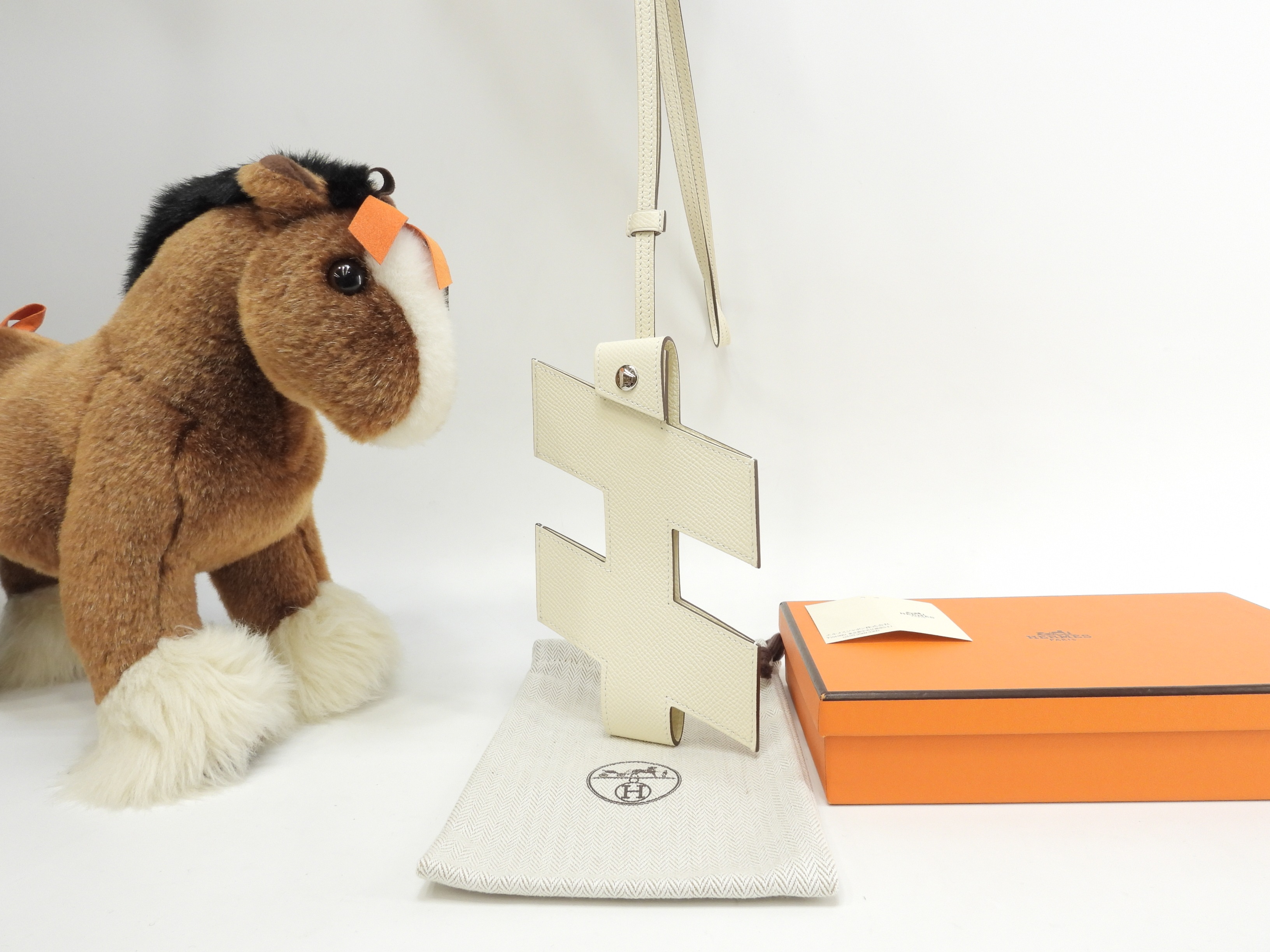 スマートフォン Hタグ エプソン/クレ ポシェット 携帯電話ケース未使用@Z