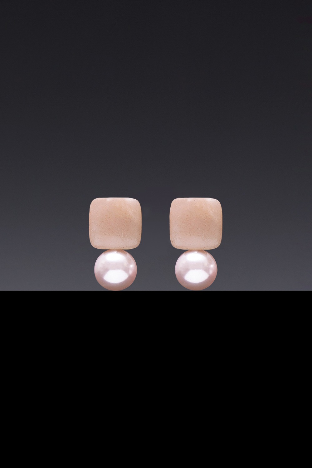 [HAZINA] Peachmoonstone Pink Pearl Earrings 8mm [Option-ｱﾍﾂ Earclip]