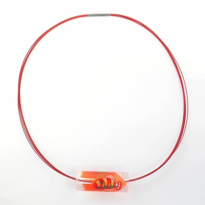 【美品】エルメス リシネ チョーカー 熱帯魚 フィッシュ 樹脂/プラスチック 【ペンダント】