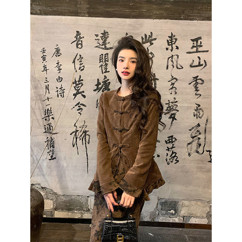 セットアップ春クールな新チャイナスタイルスーツレディースレトロチャイナスタイルボタントップとハーフスカート2点セット