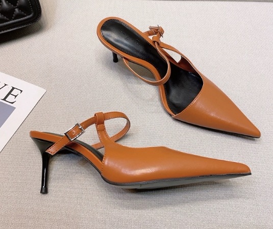 レディース パンプス ストラップシューズ ハイヒール ピンヒール 6.5 ポインテッドトゥ 美脚 脚長 大人可愛い きれいめ シンプル 上品 おしゃれ かっこいい エレガント クール 存在感 6,790円