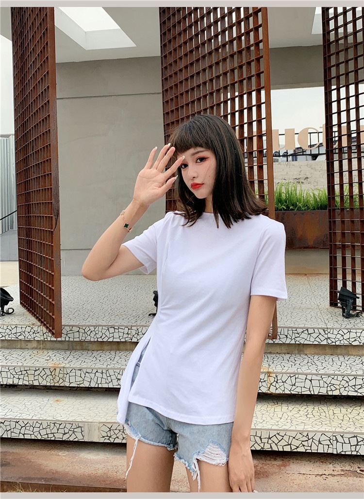 大人の可愛さをこの1枚で手に入れる 韓国ファッション 2021 夏 新品 スリムフィット 個性 スプリット イレギュラー 半袖 Tシャツ 簡約 ファッション 気質 快適である