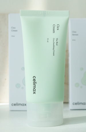 Qoo10] pharmesthetic (100% 正規品 保障/単箱あり) V : スキンケア