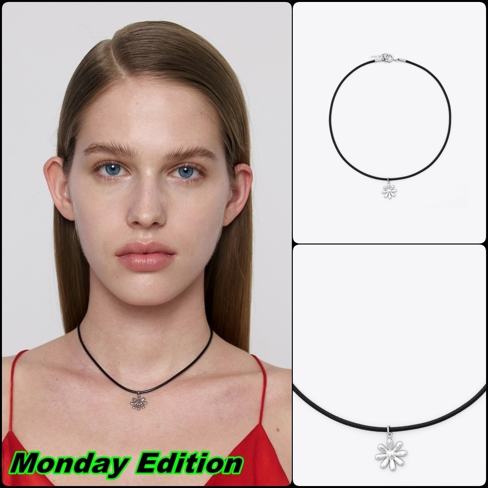 【Monday Edition】DAISY KNOT NECKLACE