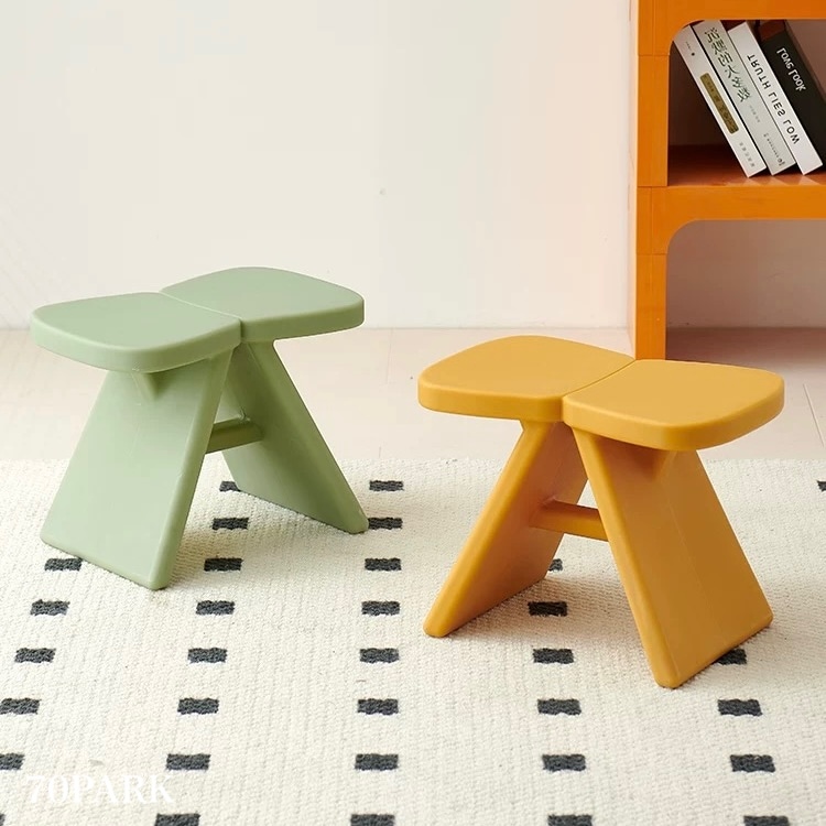 リボン デザイン スツール 全4色 サイドテーブル チェア バタフライ 玄関 おしゃれ テーブル 韓国インテリア 韓国雑貨 韓国っぽ インテリア雑貨 韓国 北欧 70PARK