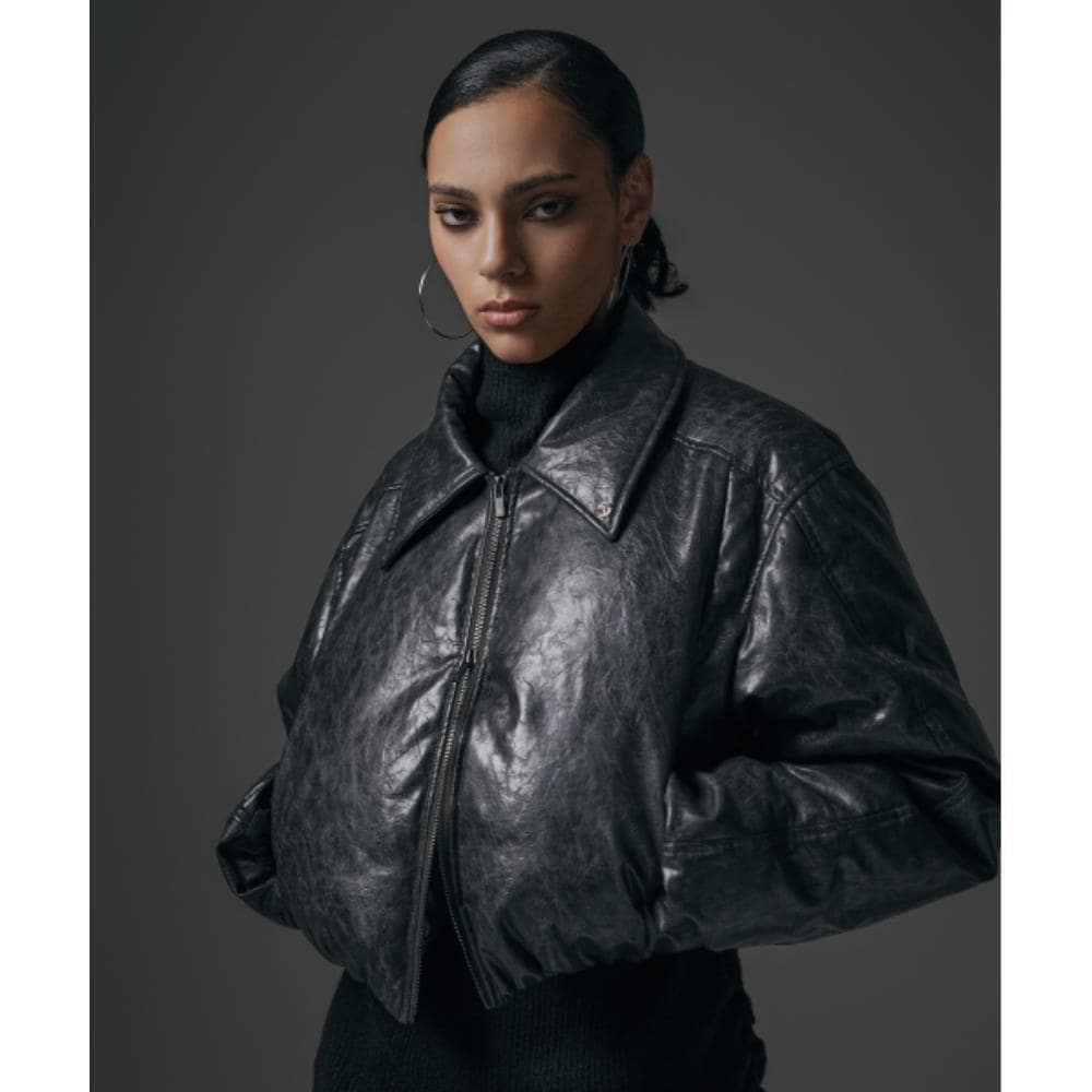 TREEMINGBIRD Glossy Leather Short Padding Jumper Charco 48,850円