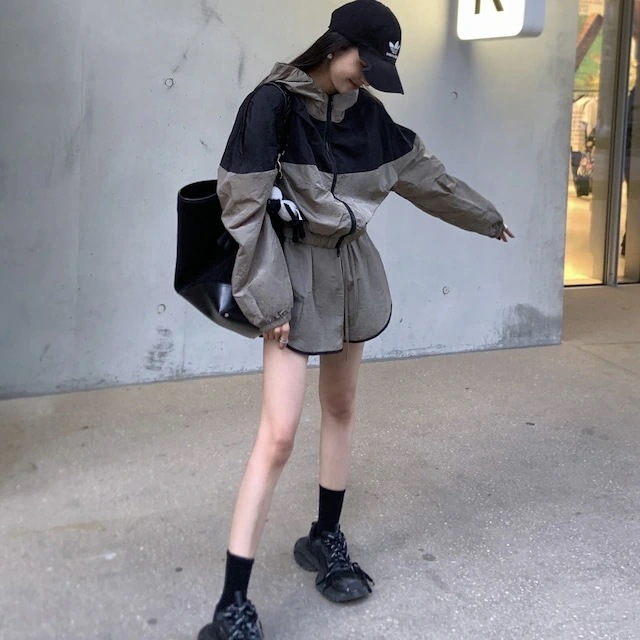 ナイロン セットアップ レディース 韓国 バイカラー パーカー ショートパンツ スポーツ ジャージ 上下セット 4,888円