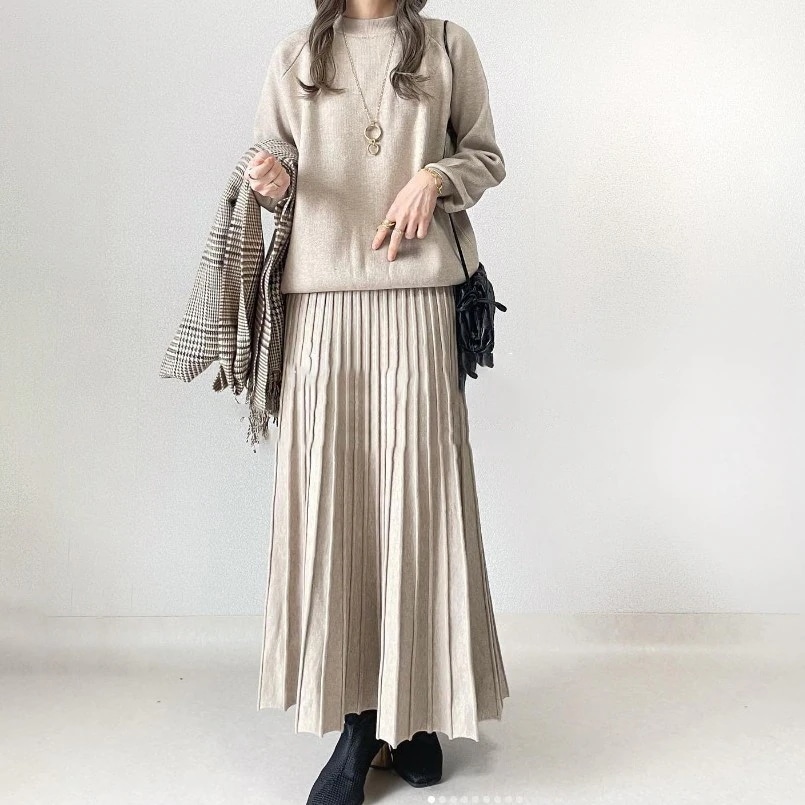 韓国の人気発 ニット+ロングスカートワンピースセット