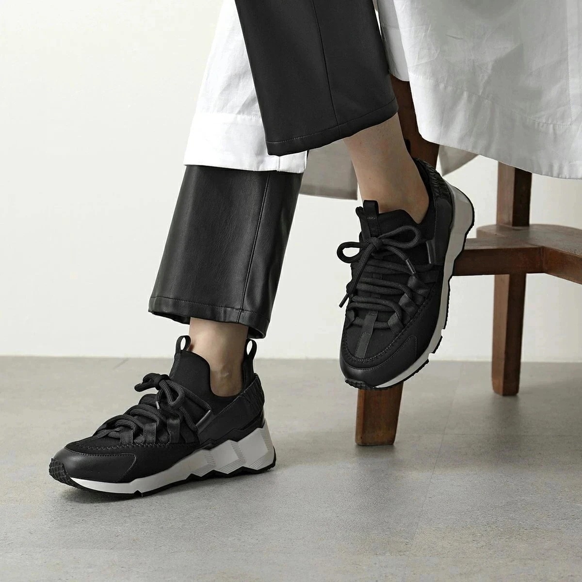 PIERRE HARDY ピエールアルディ スニーカー TREK COM トレックコメット NS04Z レディース ネオプレン ローカット スニーカー 靴 BL