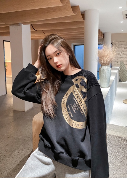 LIERKISS リエキス 箔押しプリントスウェットプルオーバー