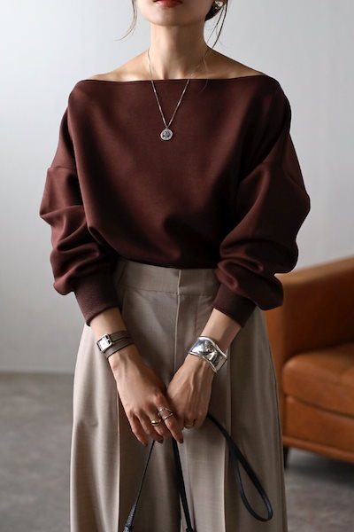 【新品】チャコット　社交ダンス　ラテンスカート　レッスンウェア　M 社交ダンス 衣装 ラテン スカート ブラック系 チャコット ラテン