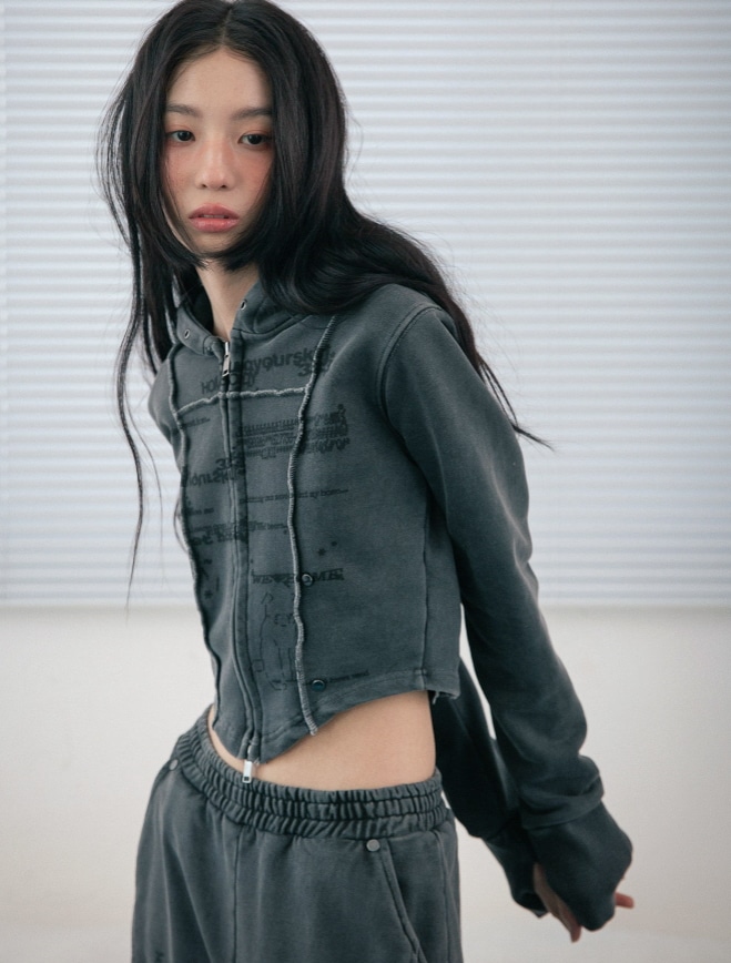 【HUGYOURSKIN】 WE LOVE HOME HOODIE ZIP UP : CHARCOAL