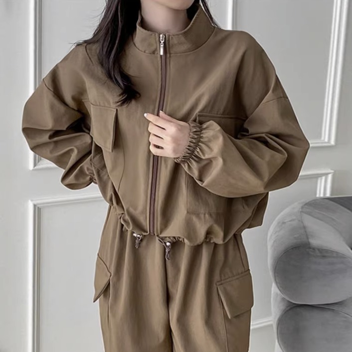 アウター ブルゾン ジャケット シャンパー レギュラー丈 袖あり 長袖 スタンドネック ワイド ファスナー ポケット 前開き シンプル カジュアル おしゃれ かっこいい レトロ こなれ感 ラフ