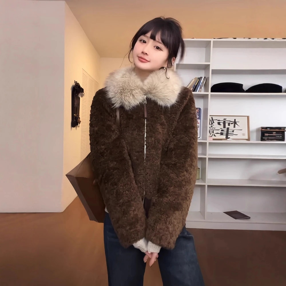 ファーコート 女性用 冬用ショート丈2025新作 エコファー ファー 厚手パッチワーク ファッショナブルなキツネ毛トップス