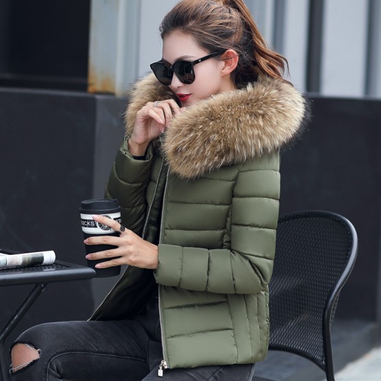 ダウンジャケット レディース ショート ダウンジャケット 大きいサイズ ファー コート 3L 4L 5L アウター 美ライン 秋 冬 フード付き スリム フェイクファー 赤 黒 白 ピンク