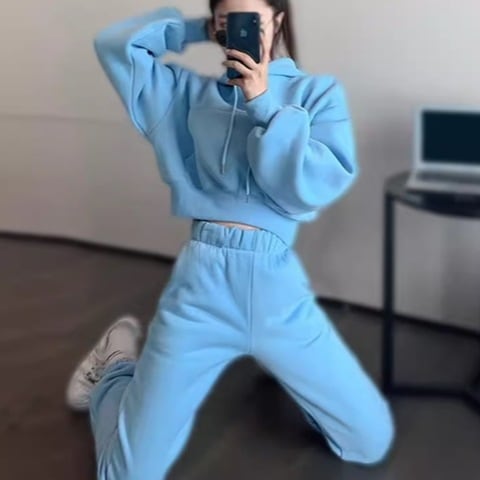 二点セット 上下セット ツーピース レディース パンツ プルオーバー パーカー スウェット 部屋着 セットアップ スポーツウェア 9分丈 アンクル丈 フルレングス 長袖 ストリート ポケット