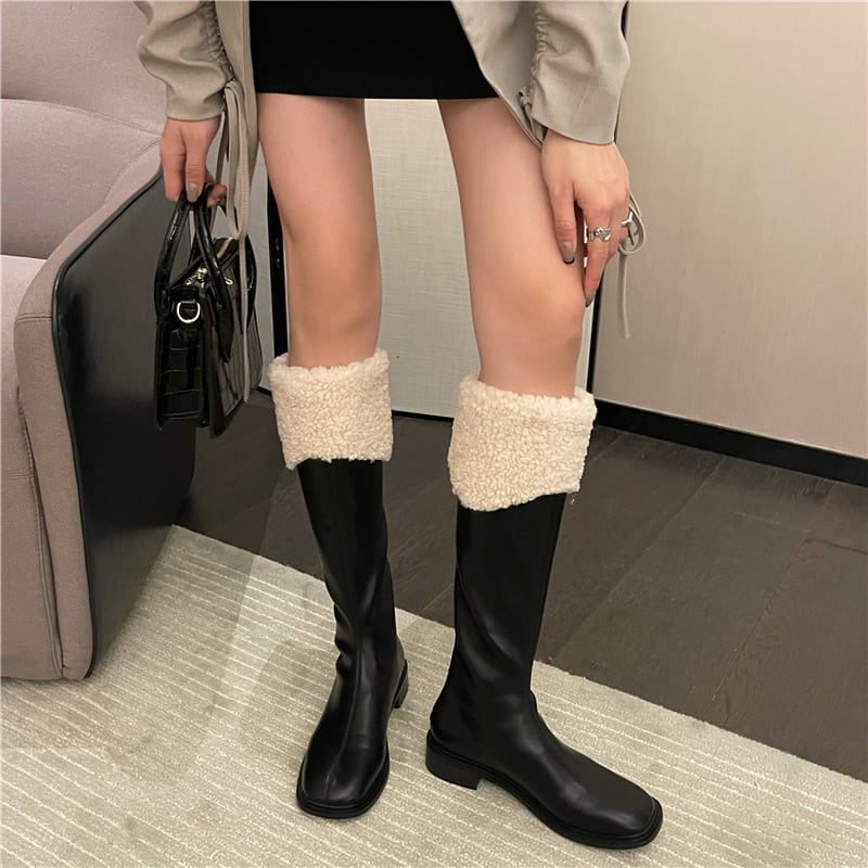 レディース ロング ブーツ チャンキーヒール 太ヒール ローヒール ラウンドトゥ ボア ファー 軽い スカートに合う カジュアル 最強 可愛い かわいい 流行り シンプル 個性的 モード系