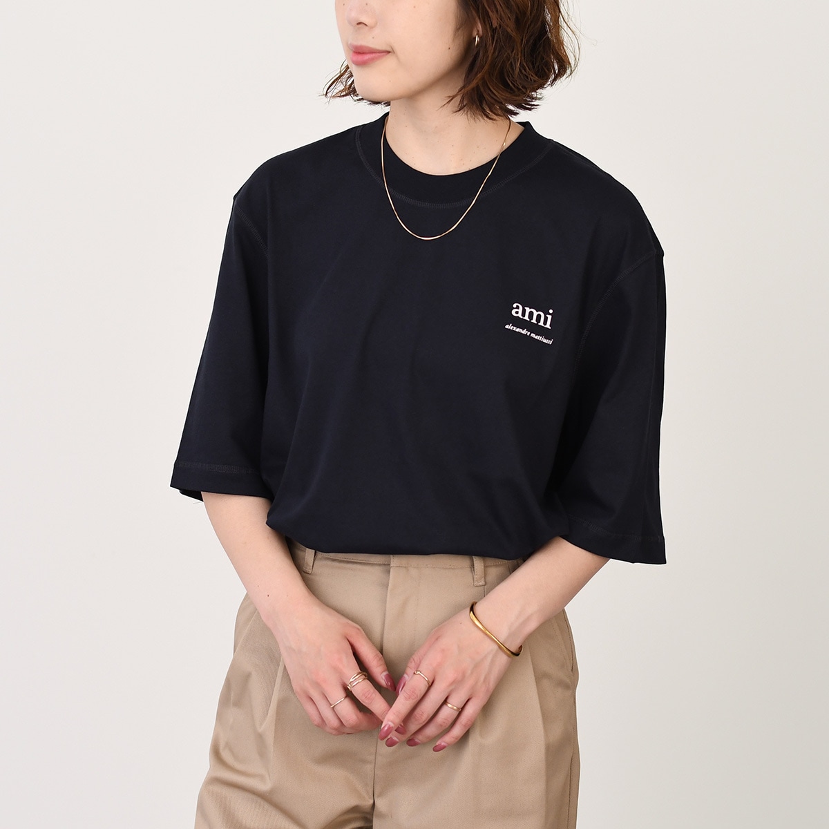 AMI ALEXANDRE MATTIUSSI アミパリス AMI DE COEUR トップス コットンジャージー Tシャツ HTS048 JE0119 レディース