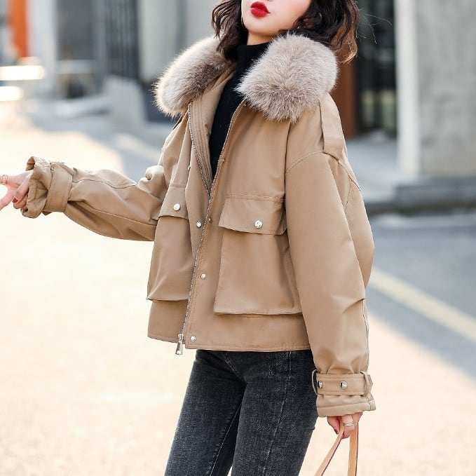 中綿ジャケット レディース アウター ショート丈 レトロ ストリート 切り替え 薄手 マニッシュ 薄手 韓国風 幾何学模様 軽い 軽量 冬服 厚手 アウター 暖かい 大きいサイズ スリム 防寒 lou