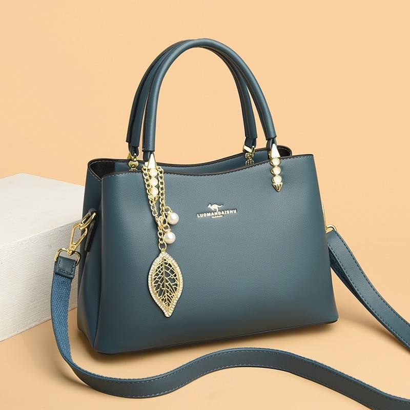 人気 旅行 ショルダーバッグ 2025エコバッグ キャンバス 防水 本革アウトレット ミニバッグ 即納 斜め掛け 韓国ファッション トートバッグ ショルダーバッグ 大容量 カジュアル 防塵トートバッグ