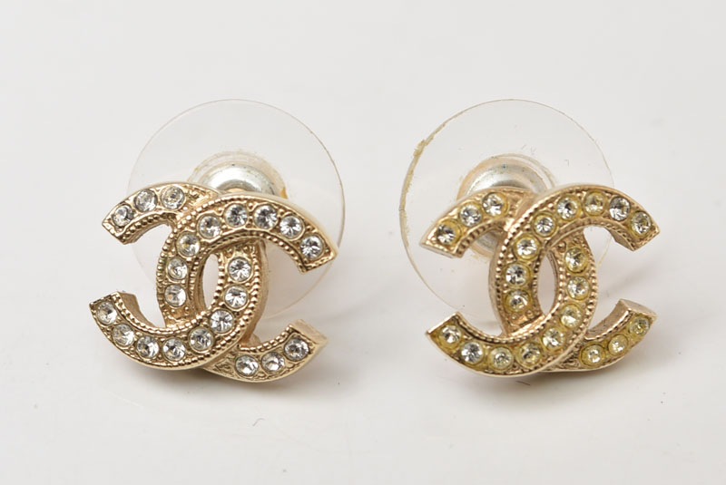 ピアス アクセサリー ミニCC ラインストーン ゴールド