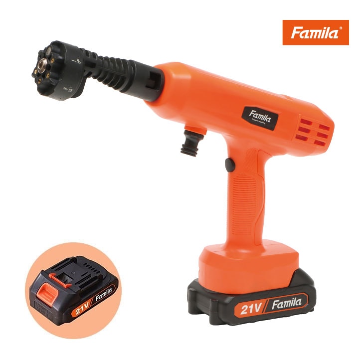 ファミラ 充電式 高圧洗浄機DX 14点セット 予備バッテリー付き ペットボトル ハンディ コードレス 家庭用 軽量 泡洗浄 ノズル 水道不要 持ち運び