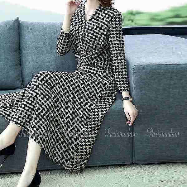 希少アイテム千鳥格子ワンピース　V襟　ブラック×ホワイト　チェック　ギンガムチェック　ひざ下丈　長袖　Mから5XL　ほっそり効果大 大人　上品