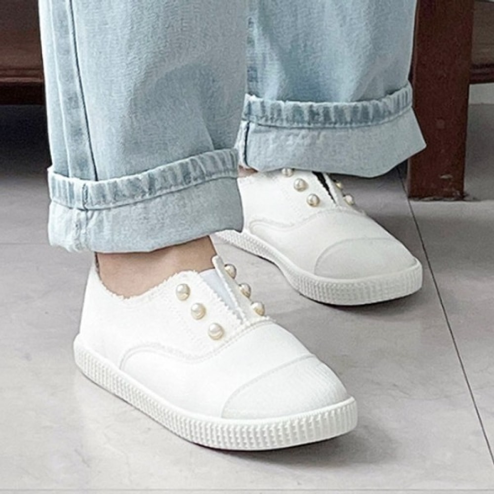 (Ninas Paris) パール装飾ヴィンテージファブリックスニーカー