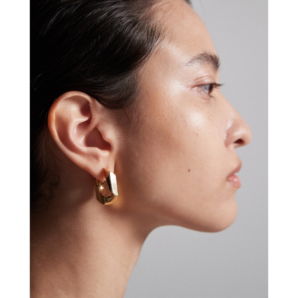 ナンバリング #251