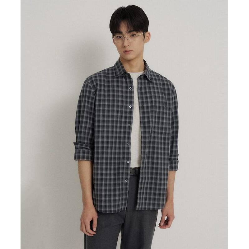 빈폴 BEANPOLE MEN 변형 스몰 옴브레 체크 셔츠 - 애쉬 BC6264C134 405939 1758324