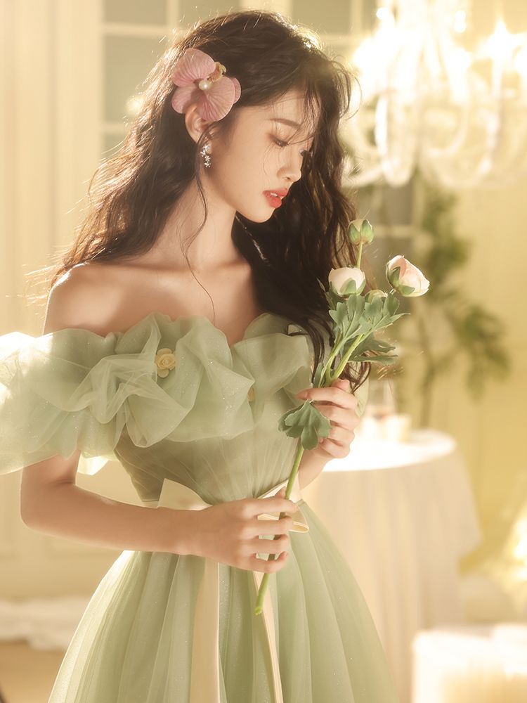 パーティードレス イブニングドレス女性2025新しい宴会気質カクテルドレス