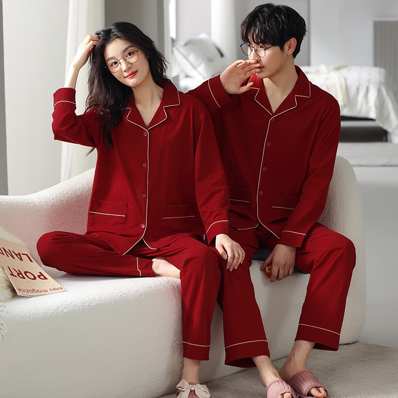 春用の赤いパジャマ結婚式カップルのラウンジウェアカーディガンメンズホームウェアセット純綿高級レディースバスローブ
