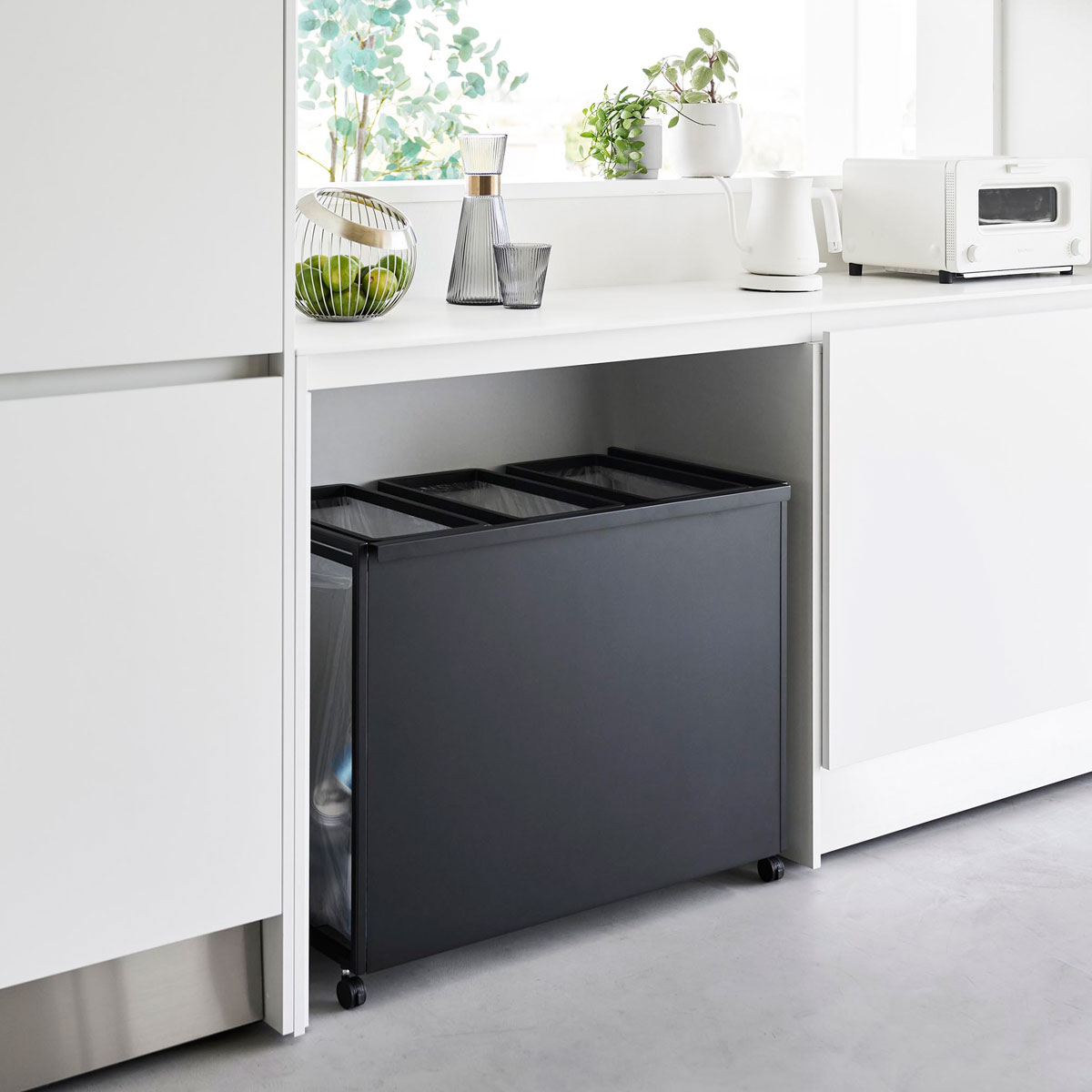 分別ゴミ箱 山崎実業 tower タワー 目隠し分別ダストワゴン 45L 3分別 ブラック