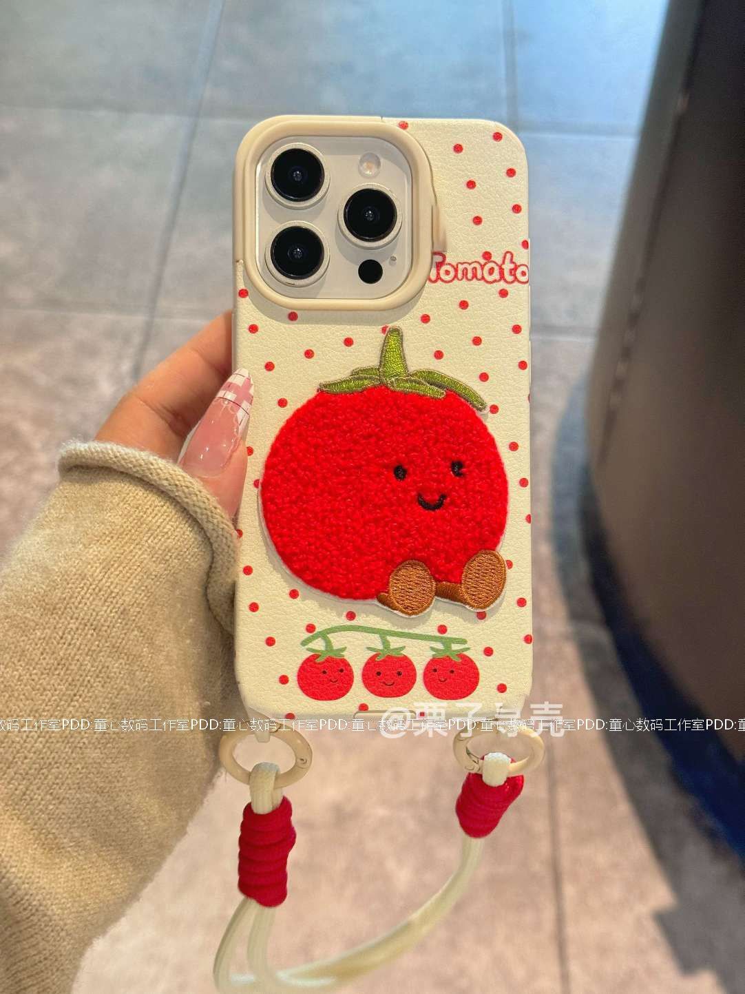 13ソフトケース12 15/14ストラップ 水玉かわいいトマトフィット16携帯電話ケースの 16ケース 人気 新商品入荷