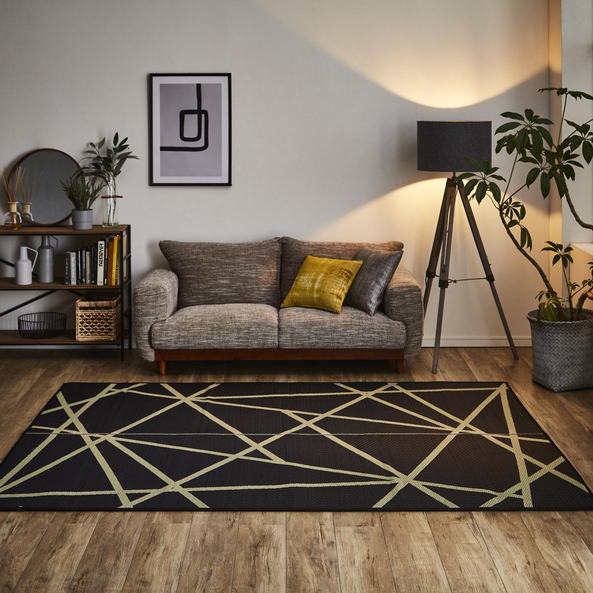 【I】【代引不可】イケヒコ 国産い草ラグ カーペット Fレヴィン 滑り止め付 ブラック 約191×191cm 8245829【北海道・沖縄・離島不可】 12,629円