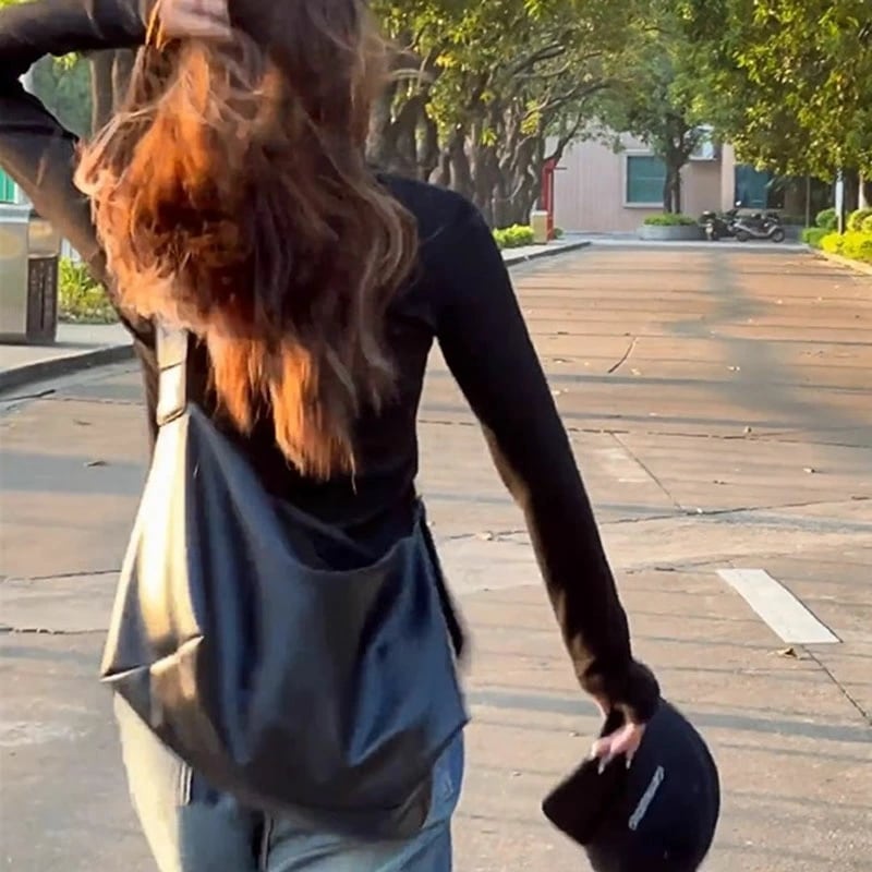 レア商品【大容量/A4対応/軽量】レディース トート&ショルダーバッグ 通勤・フォーマル・旅行対応 上品デザイン 母の日ギフト