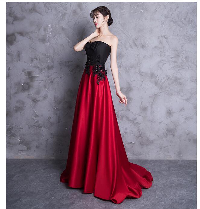 高級感 結婚式刺繍ワンピース 柔らかくて着痩せ効果 マキシワンピース ベアトップドレス お呼ばれドレ