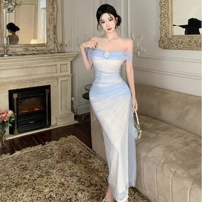 セクシーで高級感がありますストールのレースのネットのワンピース2025夏の有名な気質のスカート女