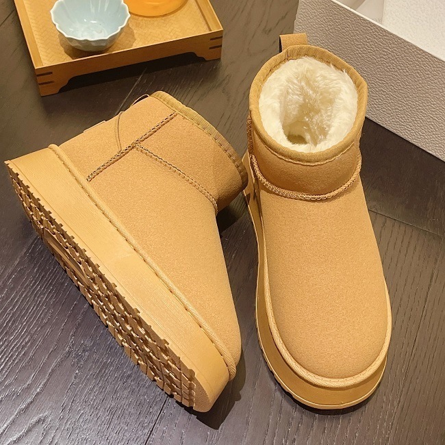 【送料無料】厚底 シューズ ブーツ ショート 身長アップ 4cm台 厚底 ショート ミドルブーツ 防寒 裏起毛 履きやすい 滑り止め