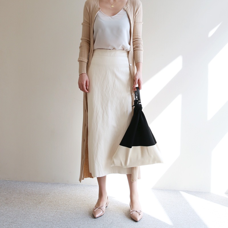 [The Bree]シンプルながら女性らしいワンピース 上品な色味がGOODカーディガン兼用春ニットワンピース