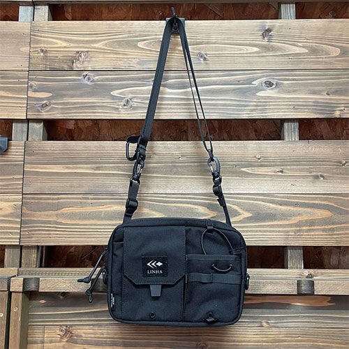 リーニア SOP-05-BLACK チェストポーチ(ブラック) SOP05BLACK