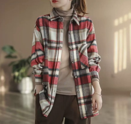 トップス シャツ ミディアム丈 長袖 レギュラー袖 襟付き ポロカラー 綿 厚手 大人可愛い カジュアル お洒落 レトロ キュート ルーズ 個性的 とろみ感 柄 格子柄 秋 冬 誕生日 クリスマス 6,003円