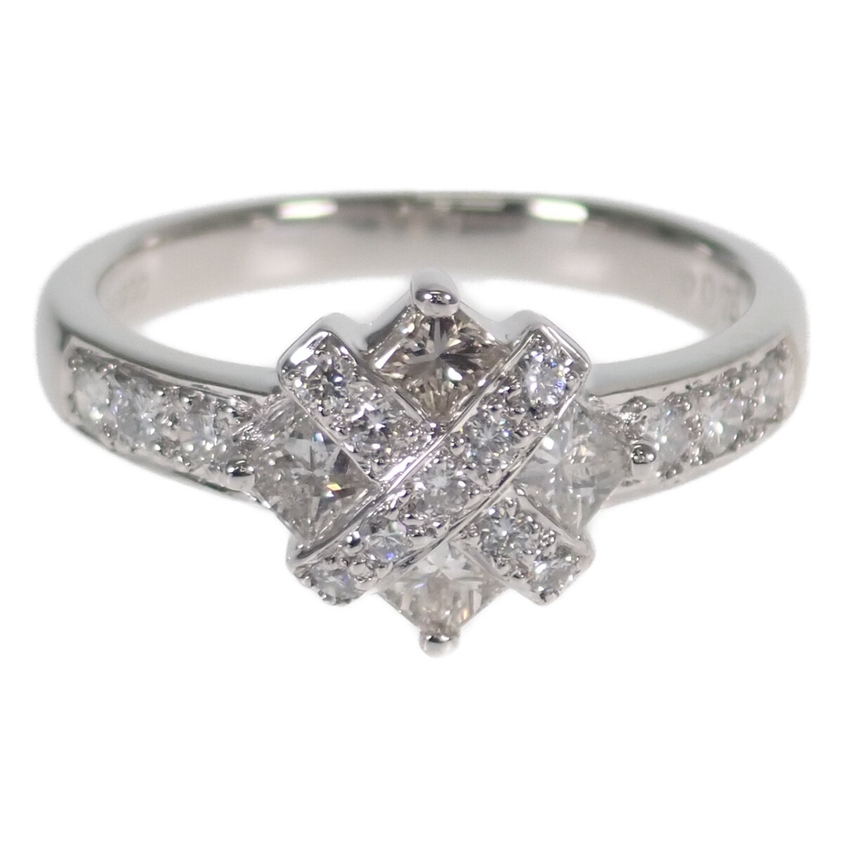 【Aランク】Pt900 プラチナ デザイン リング ダイヤモンド 0.70ct ゲージ棒約11号 58,800円