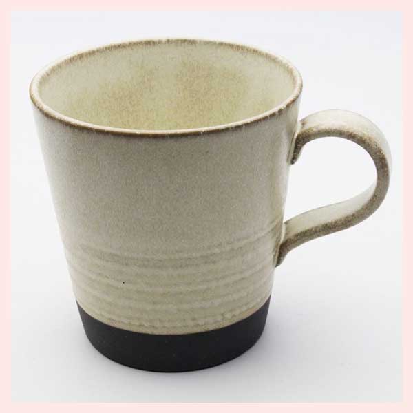 （３Ｐセット）美濃焼（磁器）　彫線紋のマグカップ／白