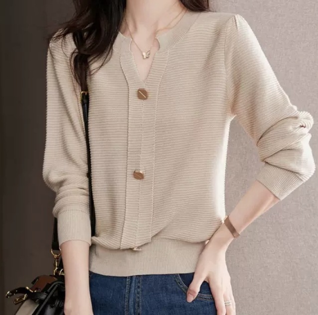 トップス デート カットソー ニットソー セーター 袖あり 長袖 かわいい 大人可愛い きれいめ シンプル カジュアル 大人 上品 おしゃれ お洒落 かっこいい レトロ 大人女子 こなれ感 キュート