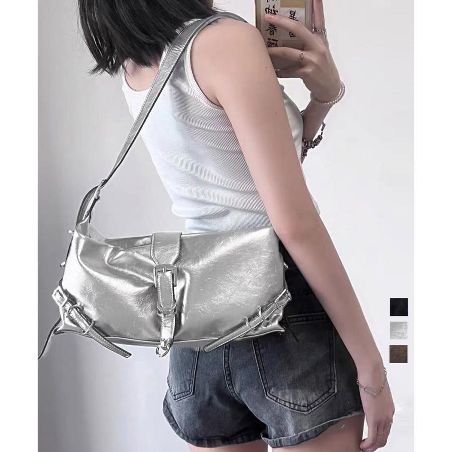 [ 期間限定] 韓国人気 ヴィンテージ風2WAYバッグベルト付き鞄