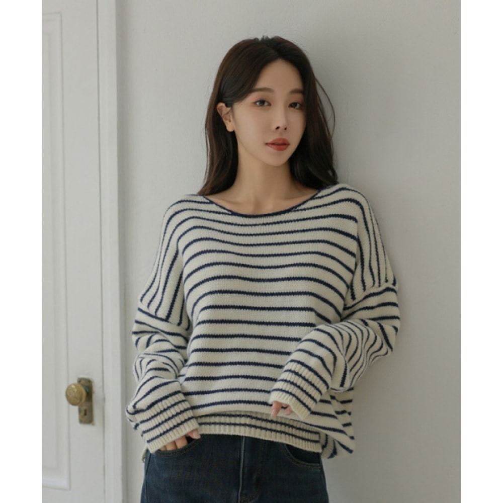 フレンチシックプリントダンガラボートネックニット