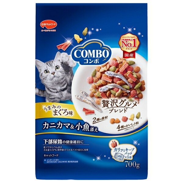（まとめ買い）日本ペットフード コンボ キャット まぐろ味/カニカマ/小魚添え 700g 猫用フード [x6]