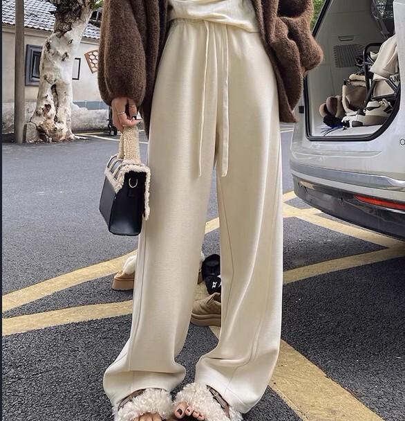 レディース パンツ ボトムス ストレートパンツ ロングパンツ ワイドパンツ ロング 丈長 ワイド ポケット ハイウエスト ドロスト かわいい 大人可愛い シンプル ラフ クール キュート 都会的